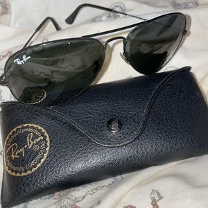 Gently worn black Ray Ban sunglasses, case and dust cloth included!